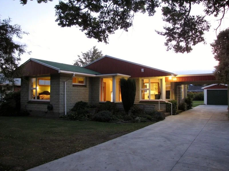 383 MAIN NORTH ROAD - REDWOOD