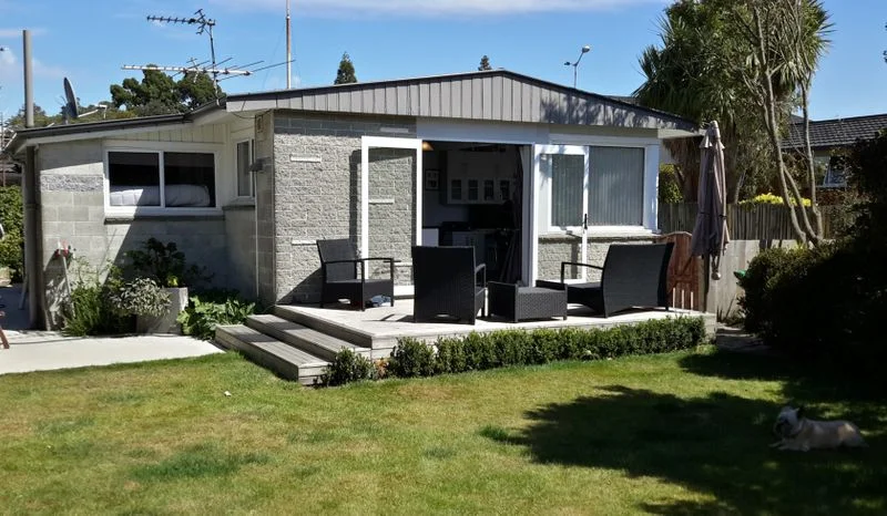 296A MAIN NORTH ROAD - REDWOOD