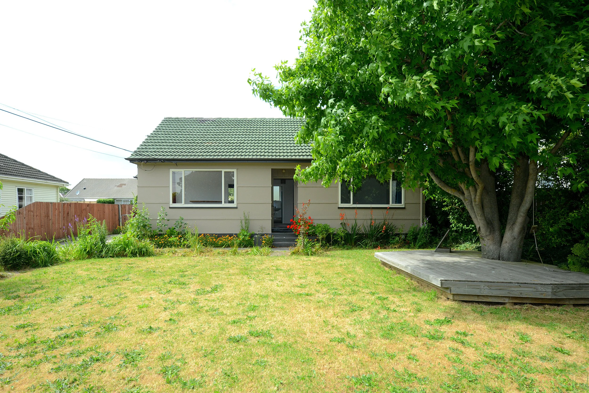 16 MCCOMBS STREET - SOMERFIELD