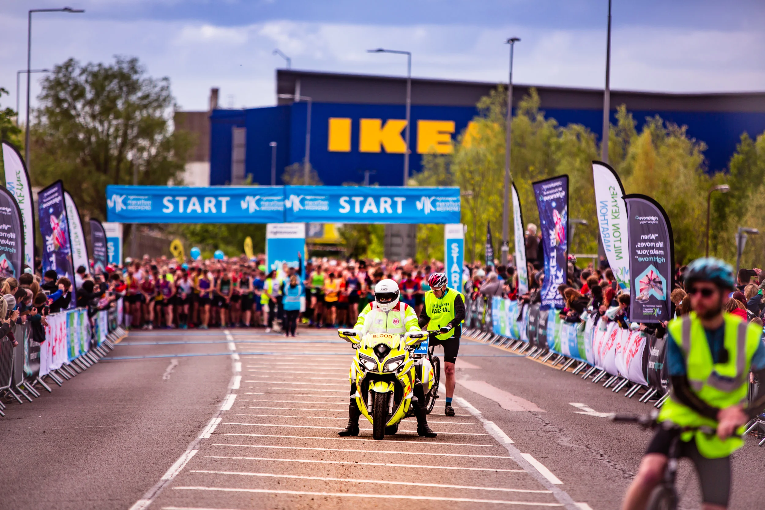 Marathon start.jpg