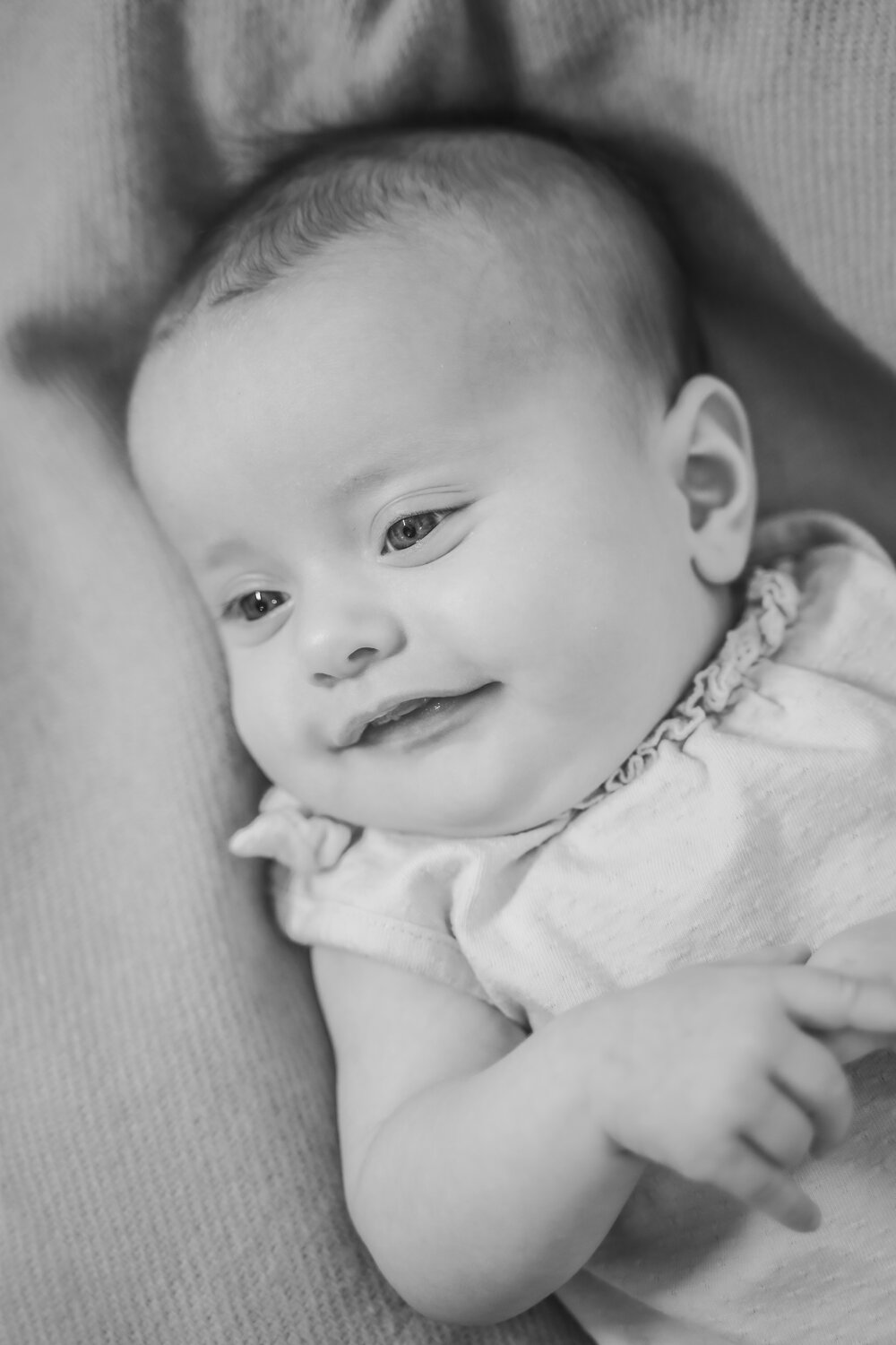 Imogen3months-BNW-21.jpg