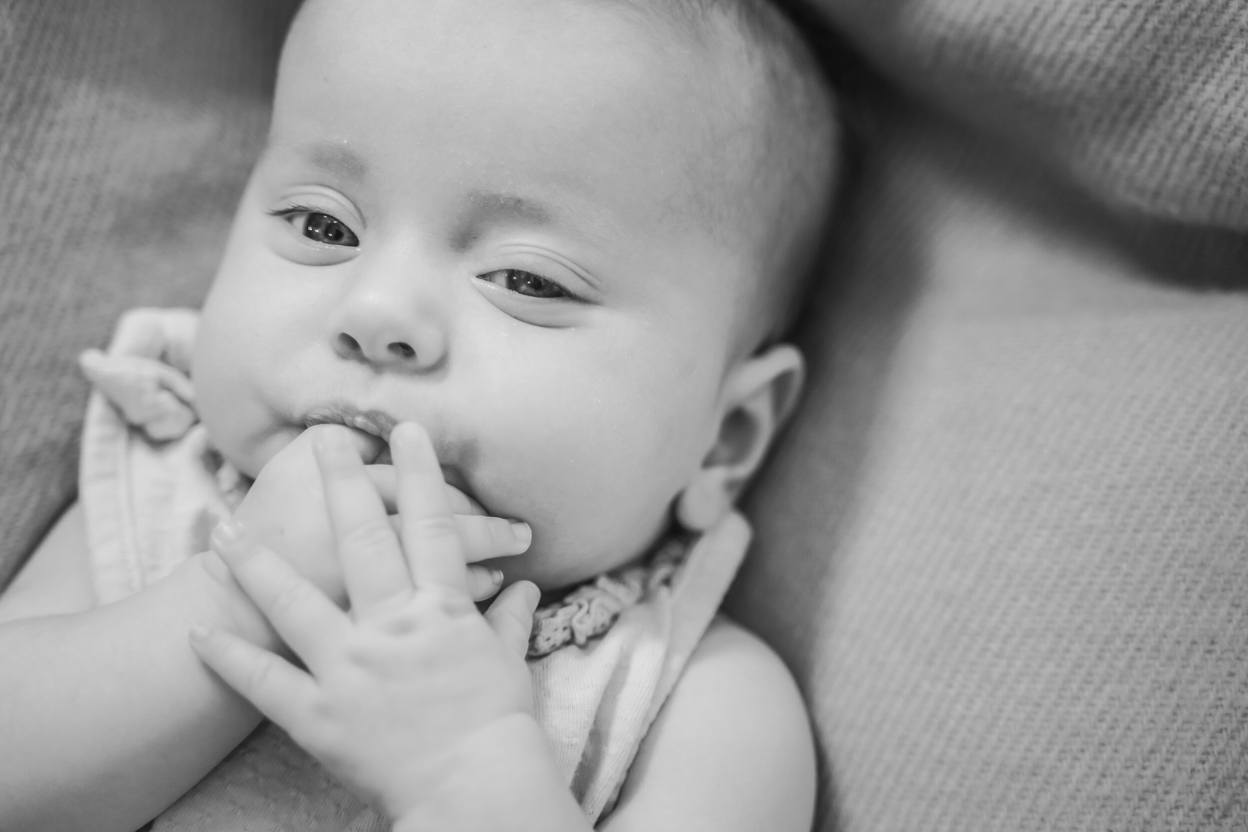 Imogen3months-BNW-15 (1).jpg