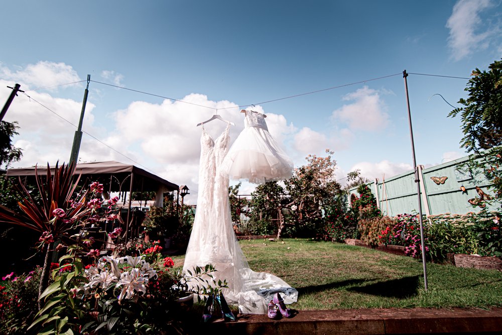 Walker_McCabe Wedding_Photographer Ashtree_Farm Market_Harborough Festival VW Colourful Wedding-5.jpg