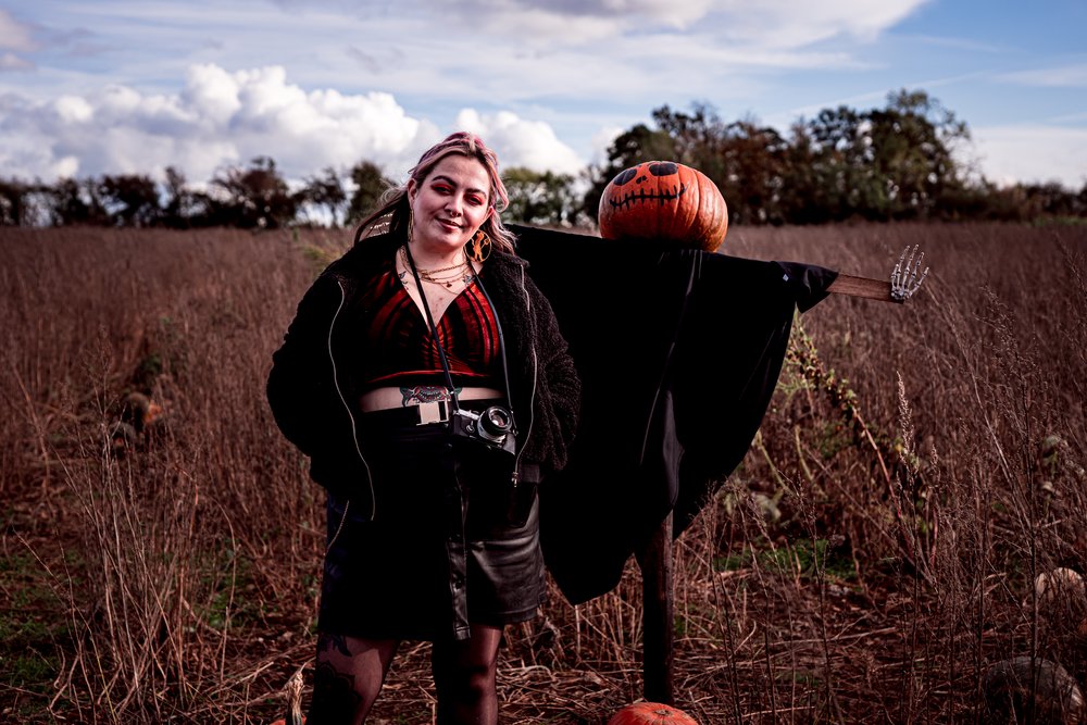 Little_Oaks Autumn Festival Buckingham Halloween Pumpkin_Picking Farm Skelaton Hay_Bale-26.jpg