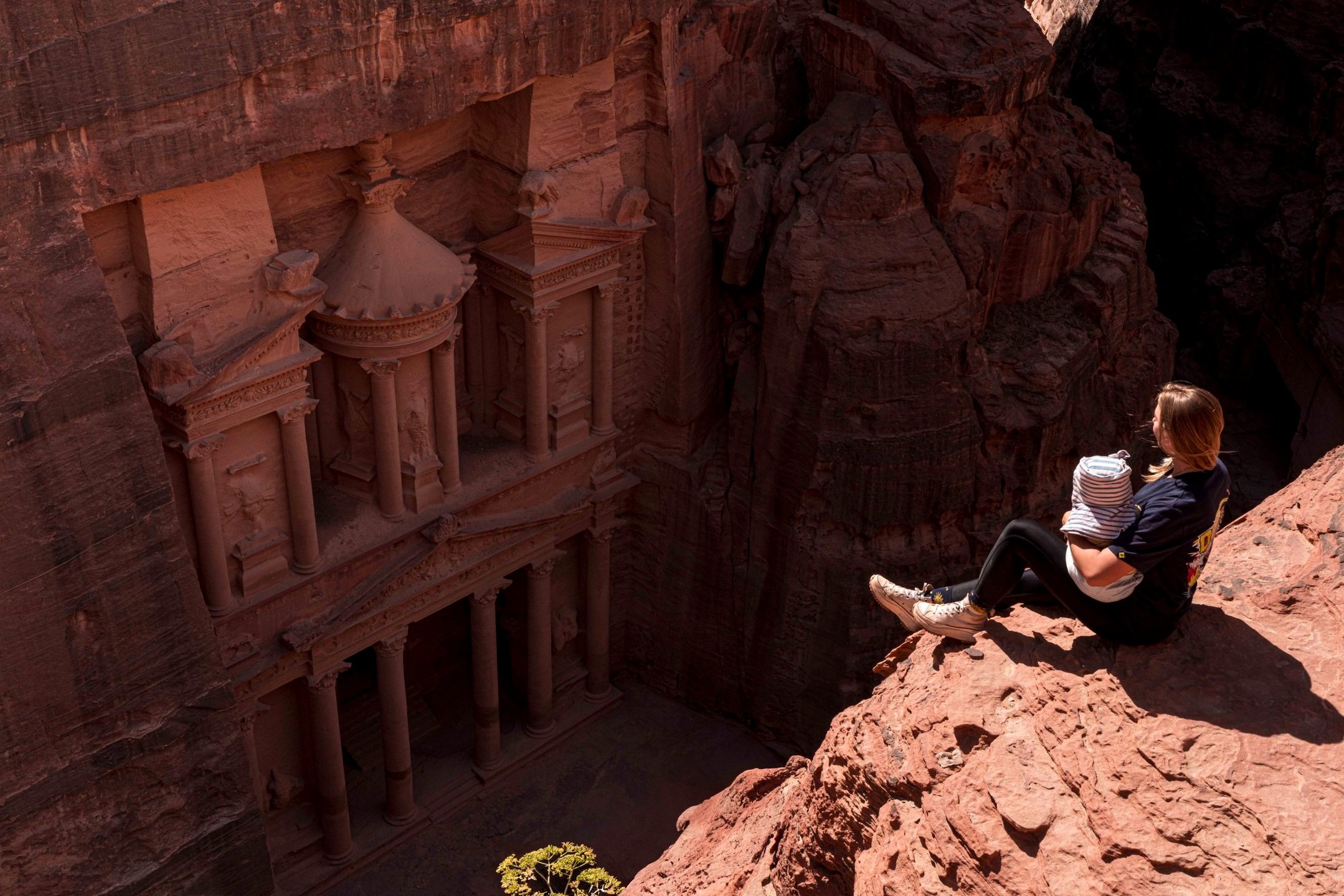 Seven Wonder Photographer now based in Petra