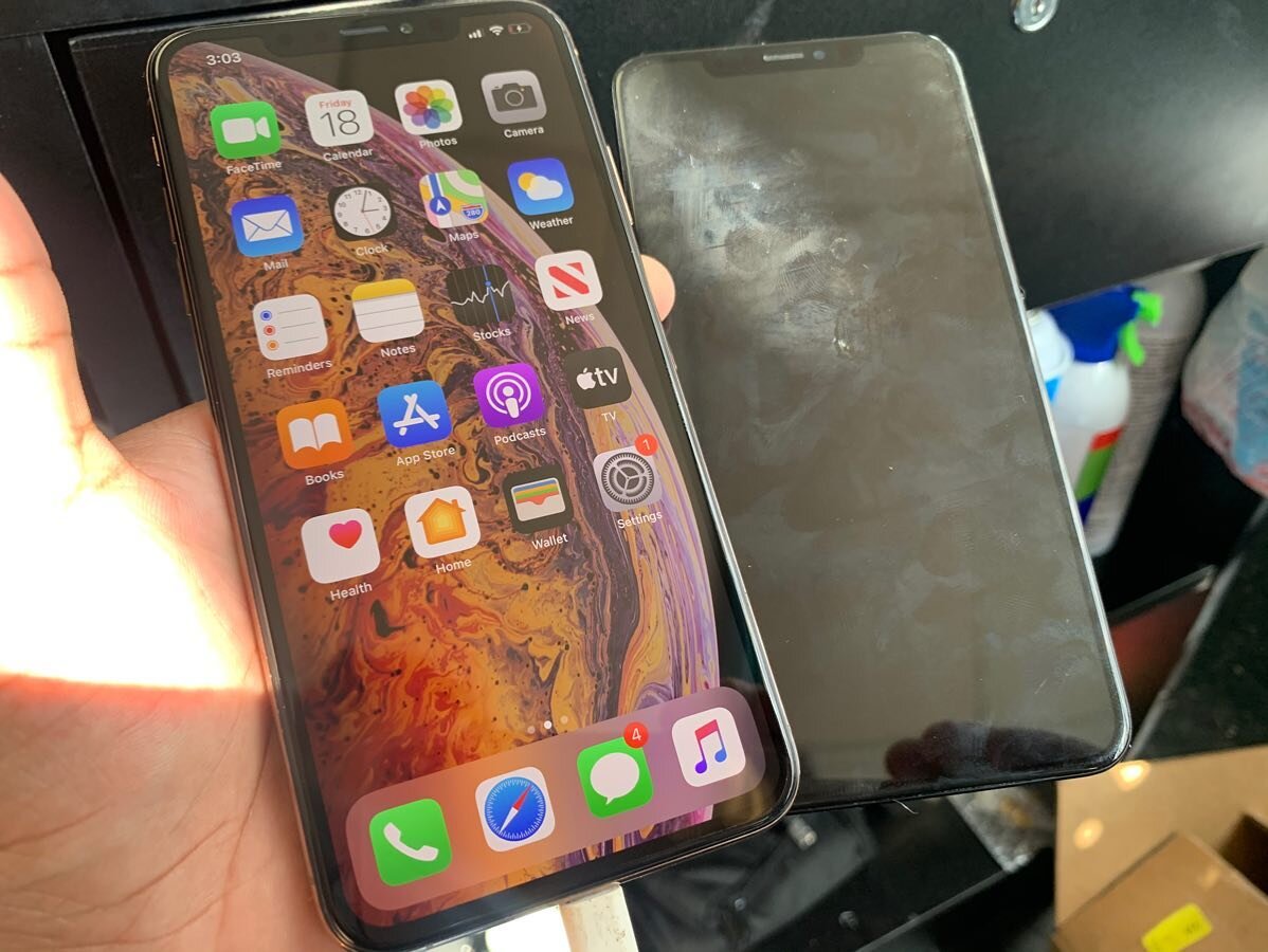 This is an iPhone XS Max screen repair for Frankie. As promised we offer a lifetime warranty. He came back to us yesterday and half of the screen was no longer responding to touch. Our warranty covers defects on the part as long as it is not cracked.