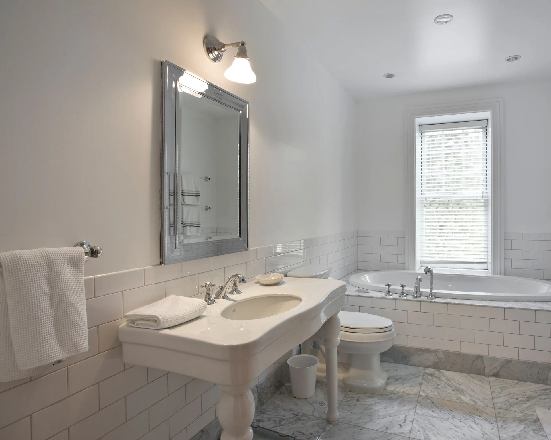44-Sunrise-Bathroom-4_preview.jpg