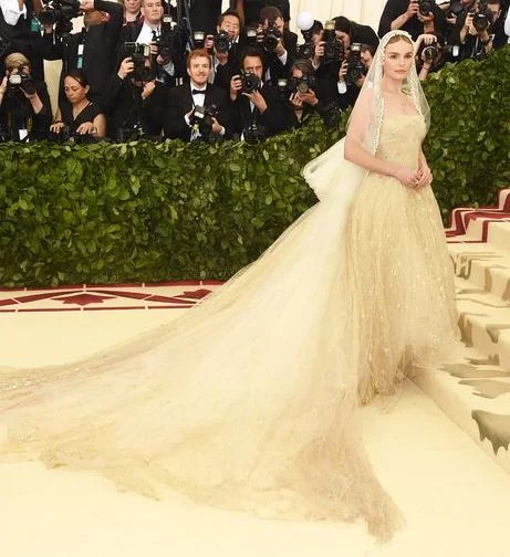 met-gala-2018-kate-bosworth-gettyimages-955751188-master-1525735610-(1).jpg