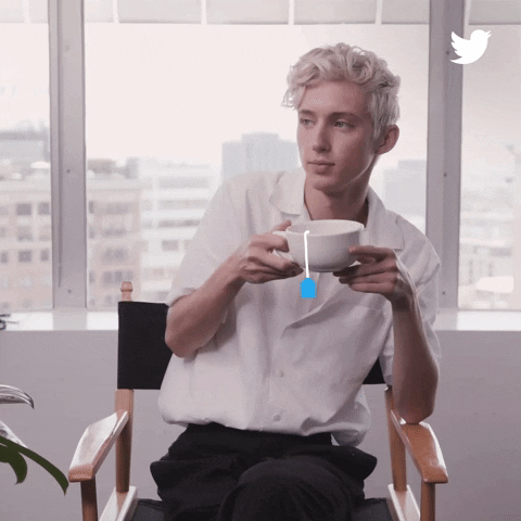 TROYE.gif