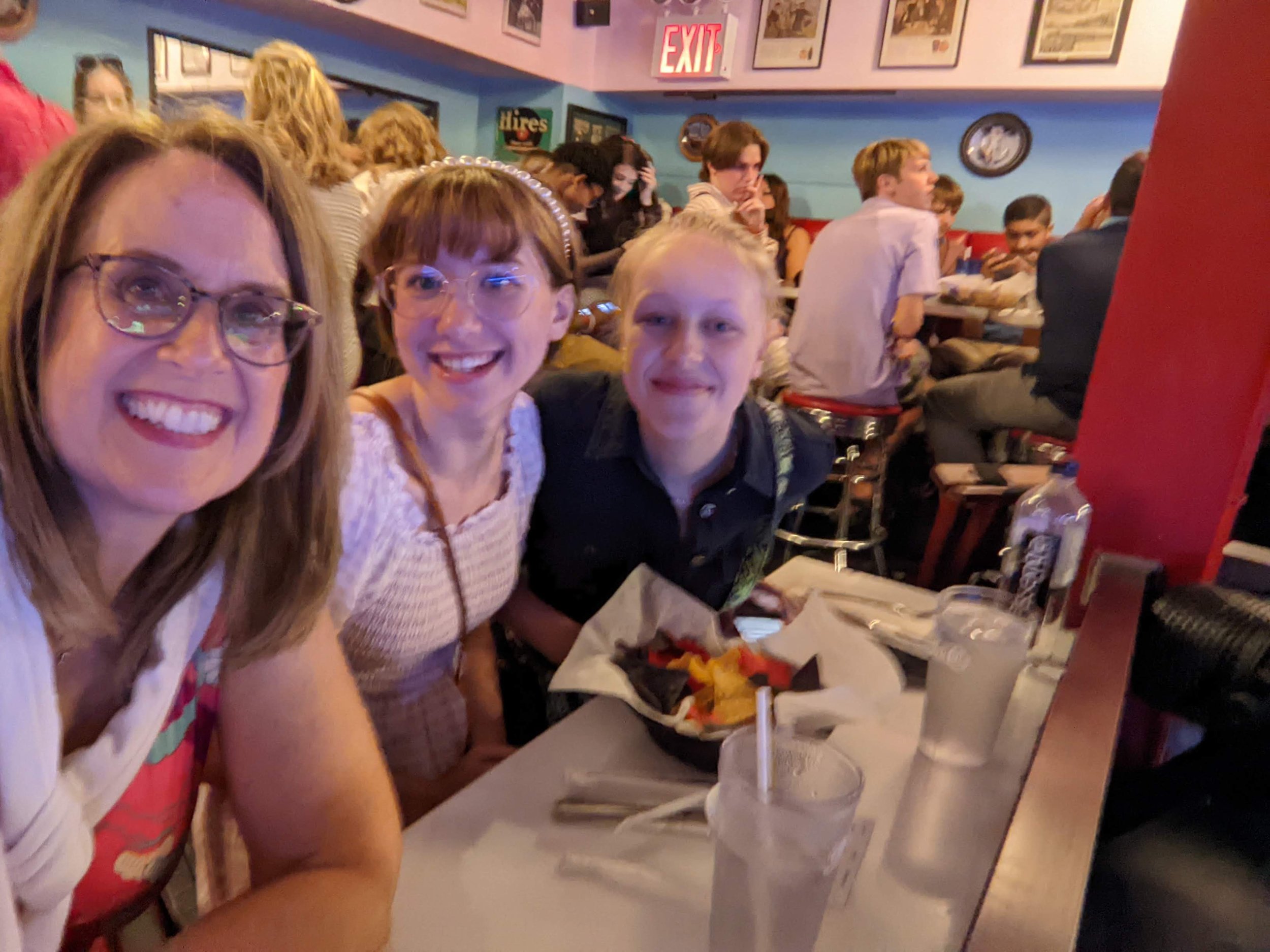  Ellen's Stardust Diner and Wicked! On Broadway!! 