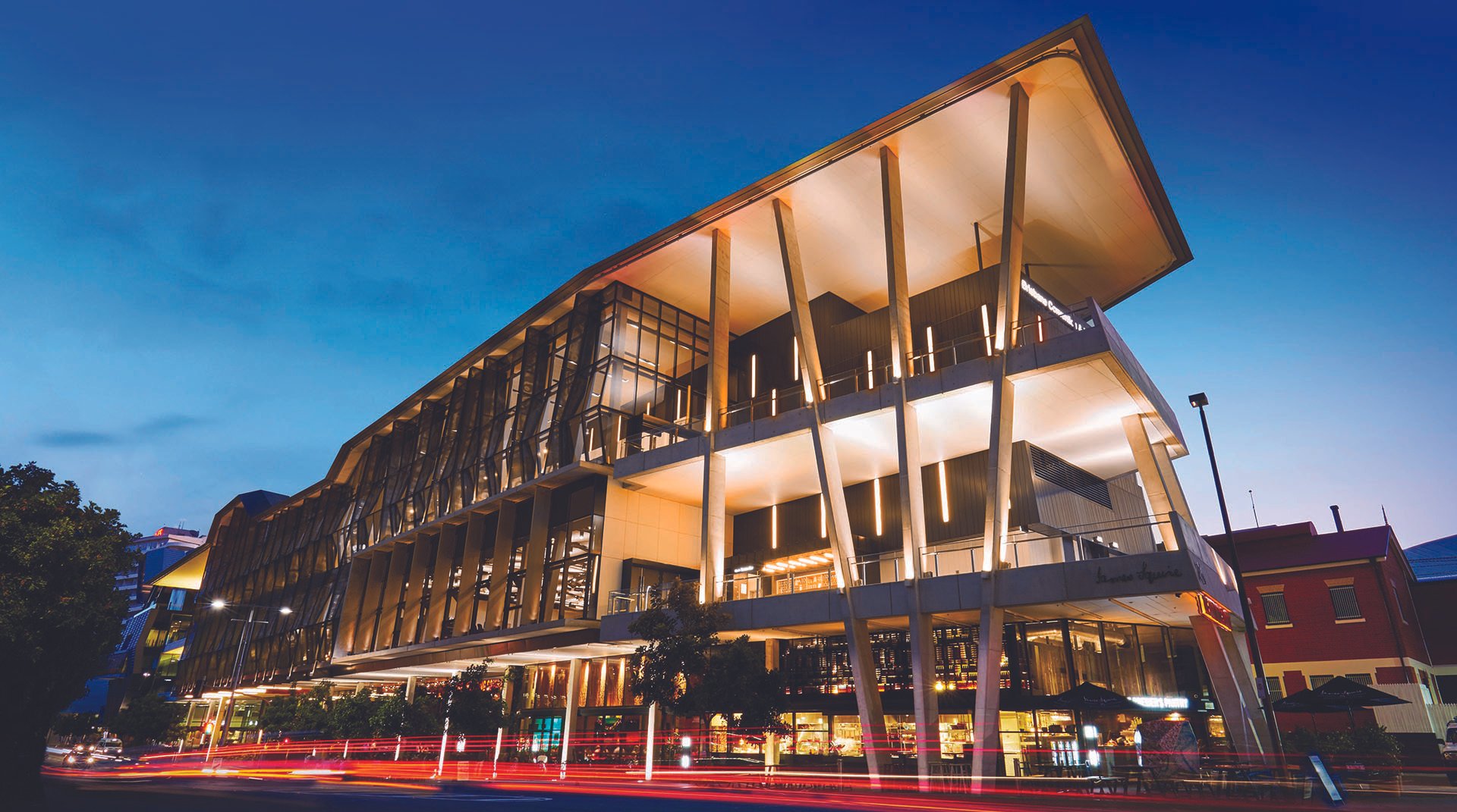 Brisbane Convention and Exhibition Centre.jpg