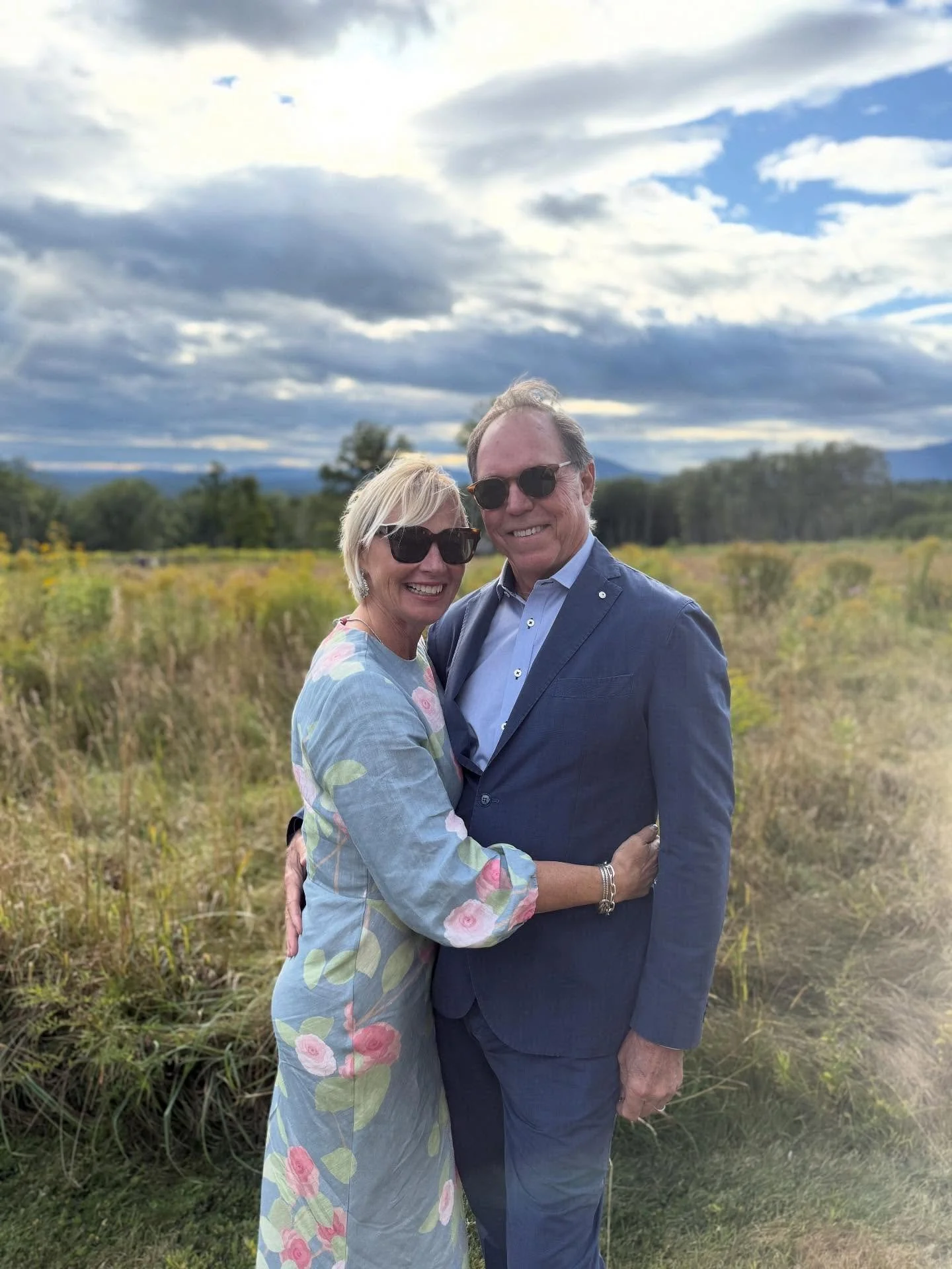 Last wedding of the summer!
&bull;
#ctstyle #newenglandlife #beachlife 
#ctliving #ctlifestyle  #ctinteriordesign #ctinteriordesigner #naturallybeautifulliving #naturallybeautiful #housebeautiful #interiordesign #interiordecor #ctinteriordesigner #at