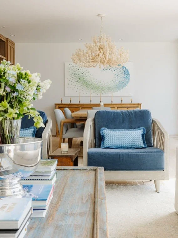 A coastal and elegant family home at the beach - we craft  naturally beautiful interiors in Fairfield County, CT and Palm Beach!
&bull;

 #newenglandlife #beachlife 
#ctliving #ctlifestyle  #ctinteriordesign #ctinteriordesigner #naturallybeautifulliv