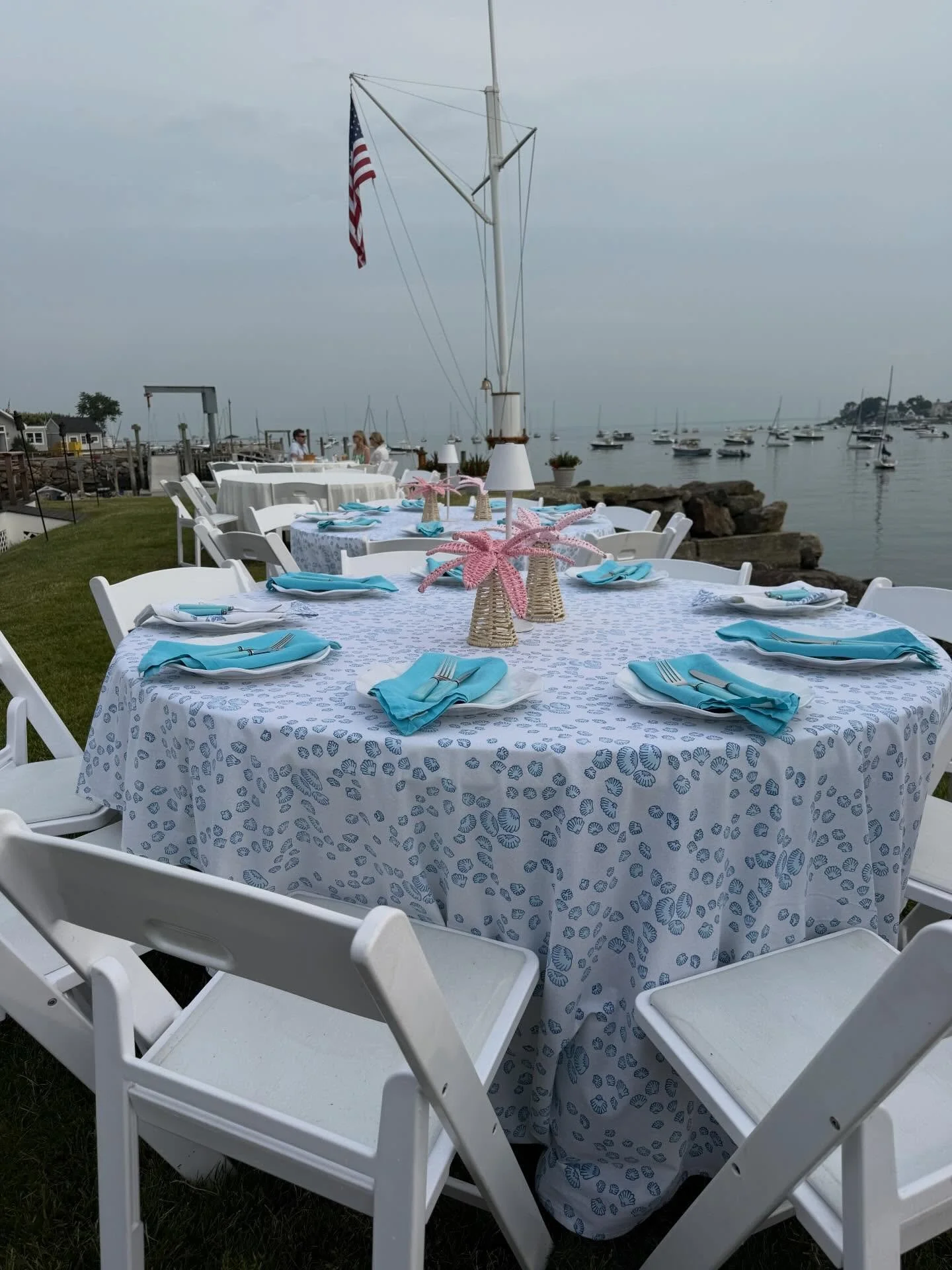 Summer nights on Wilson Point are the best!
&bull;
#coastalliving☀️ #coastaliving #coastaldesign #ctlife #naturallybeautiful