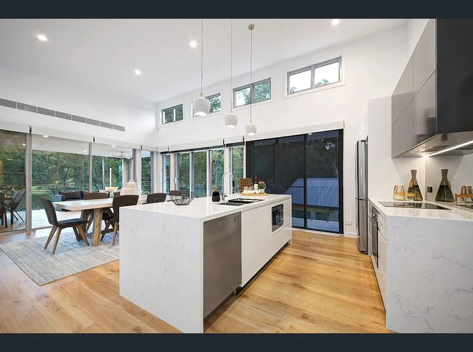 11 Carinya Road (5).jpg