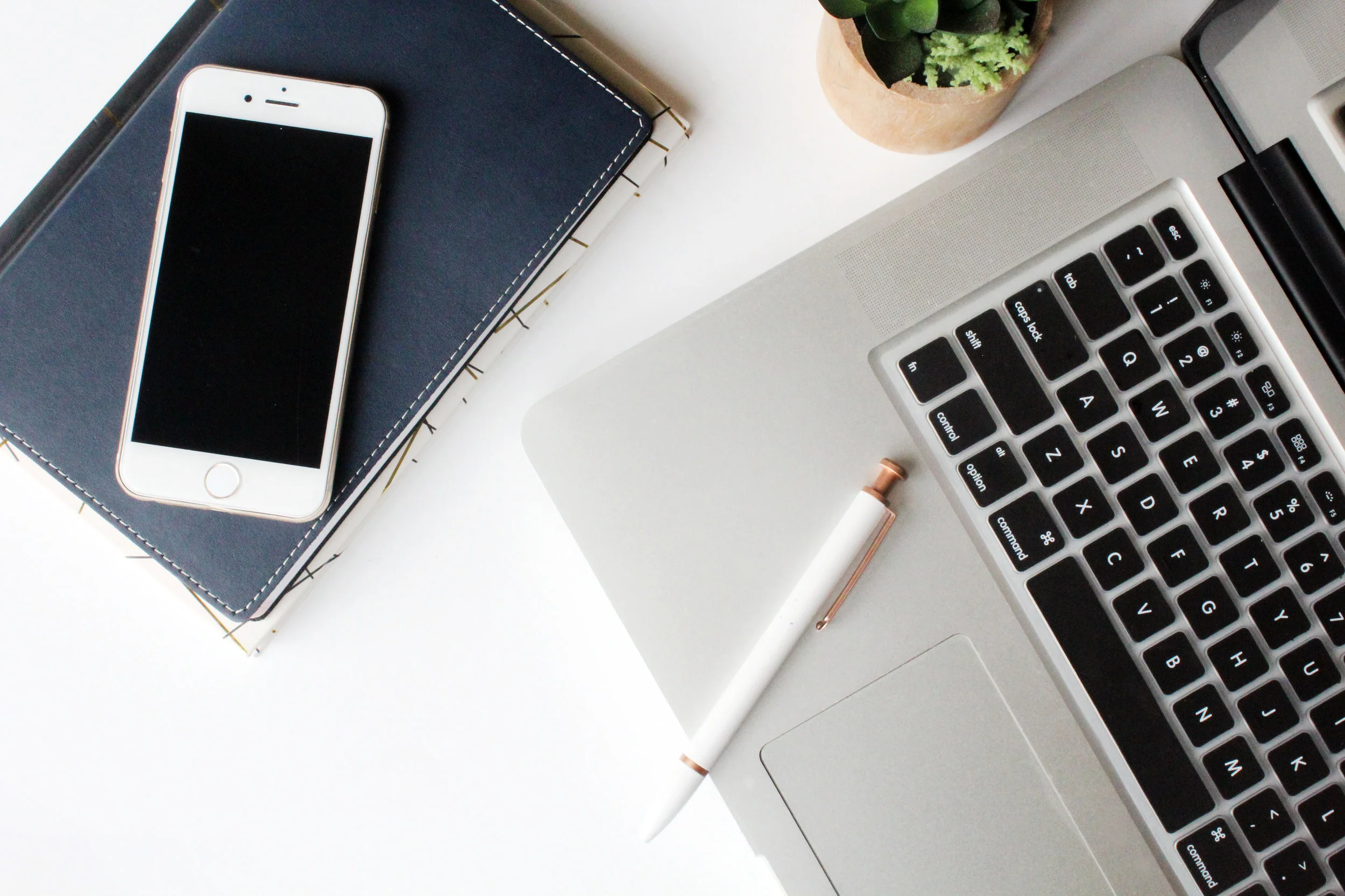 Createher Stock Styled Desk Scene 9.jpeg