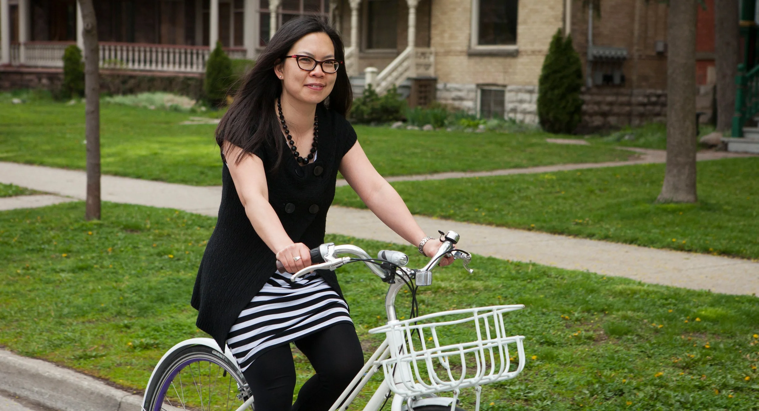 We are LCL: Bonnie Lee