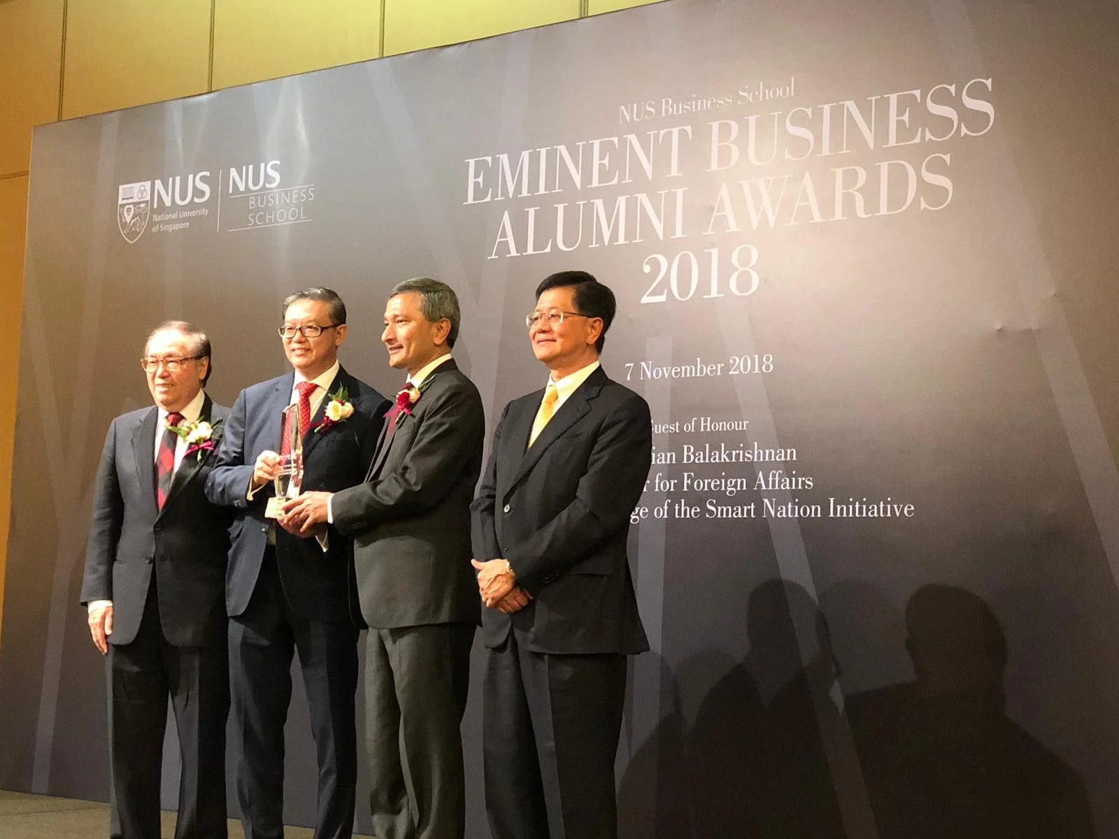 Sonny Yuen awarded the Eminent Business Alumni Awards 2018 by NUS Business School
