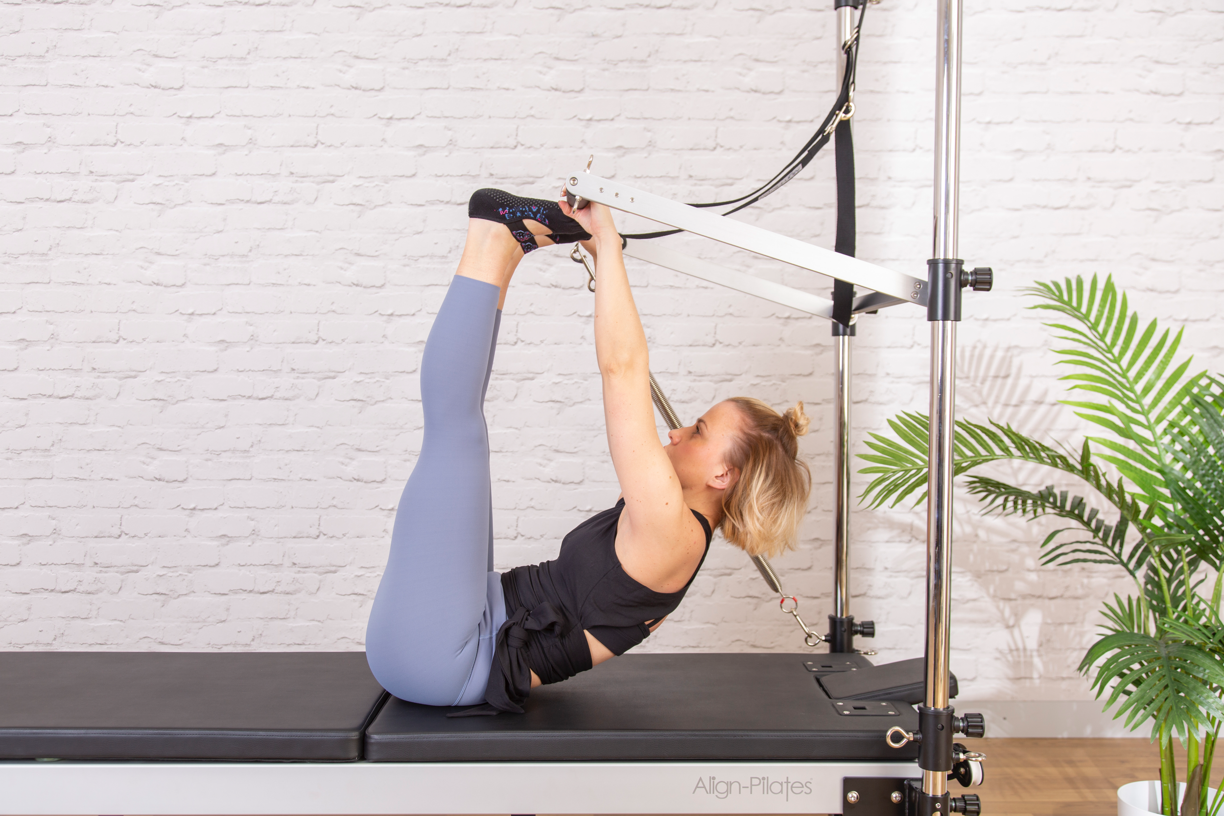 Align-Pilates C8 with half trap.png