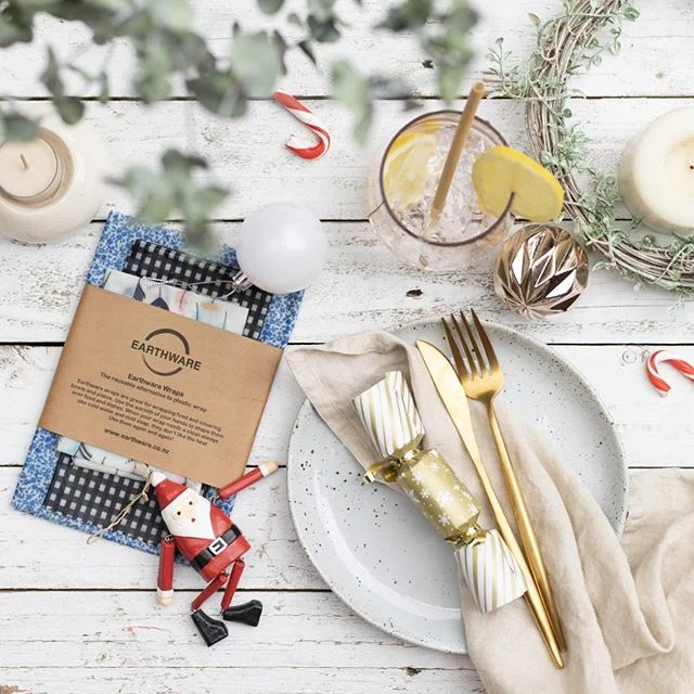 Did you know - According to Plastics NZ, each New Zealander consumes approximately 31 kg of plastic packaging every single year, and only recycles 5.58kgs.  We believe that through reusing existing plastics for our products we are improving this statistic one small step at a time!  How are you making Christmas this year a plastic-free one?⠀
.⠀
.⠀
.⠀
.⠀
.⠀
#earthware #earthwarenz #madeinnz #madeinnewzealand #newzealandmade #nzmade #beeswax #nzbeeswax #reducereuserecycle #sustainableliving #beeswaxwraps #sustainable #sustainablehome #plasticfree #ecofriendly #ecofriendlyhome #ecohome #reducewaste #reduceplastic #kitchen #producebags #plasticalternative #christmaslunch #christmas