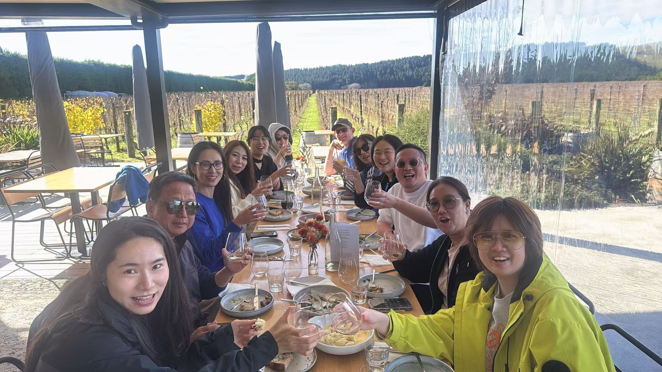 Seated tasting with lunch.jpg