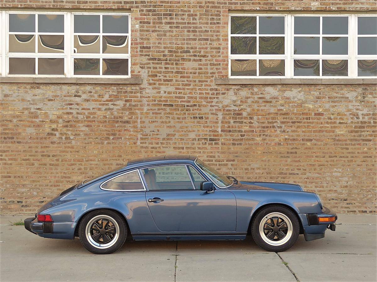 911 1979.jpg