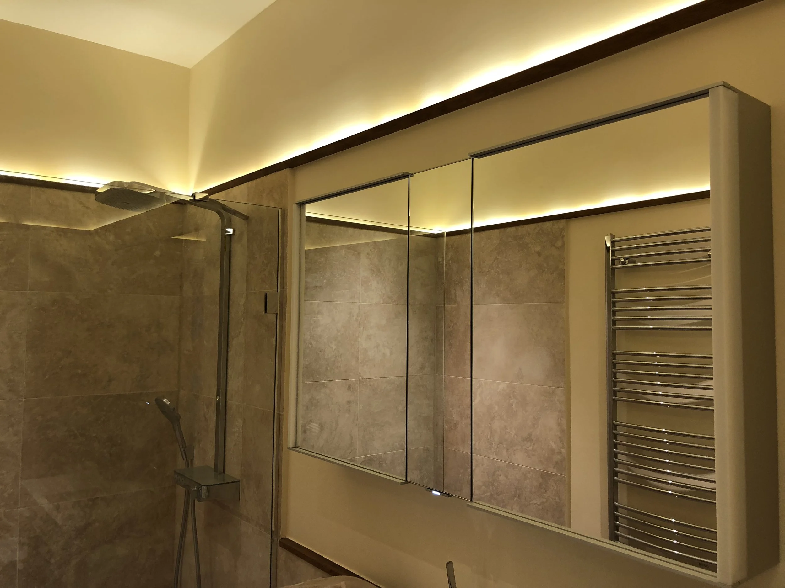 Bathroom lighting design.