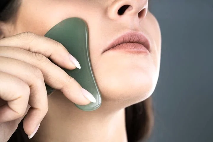 Novinka: Tvárová Gua Sha terapia