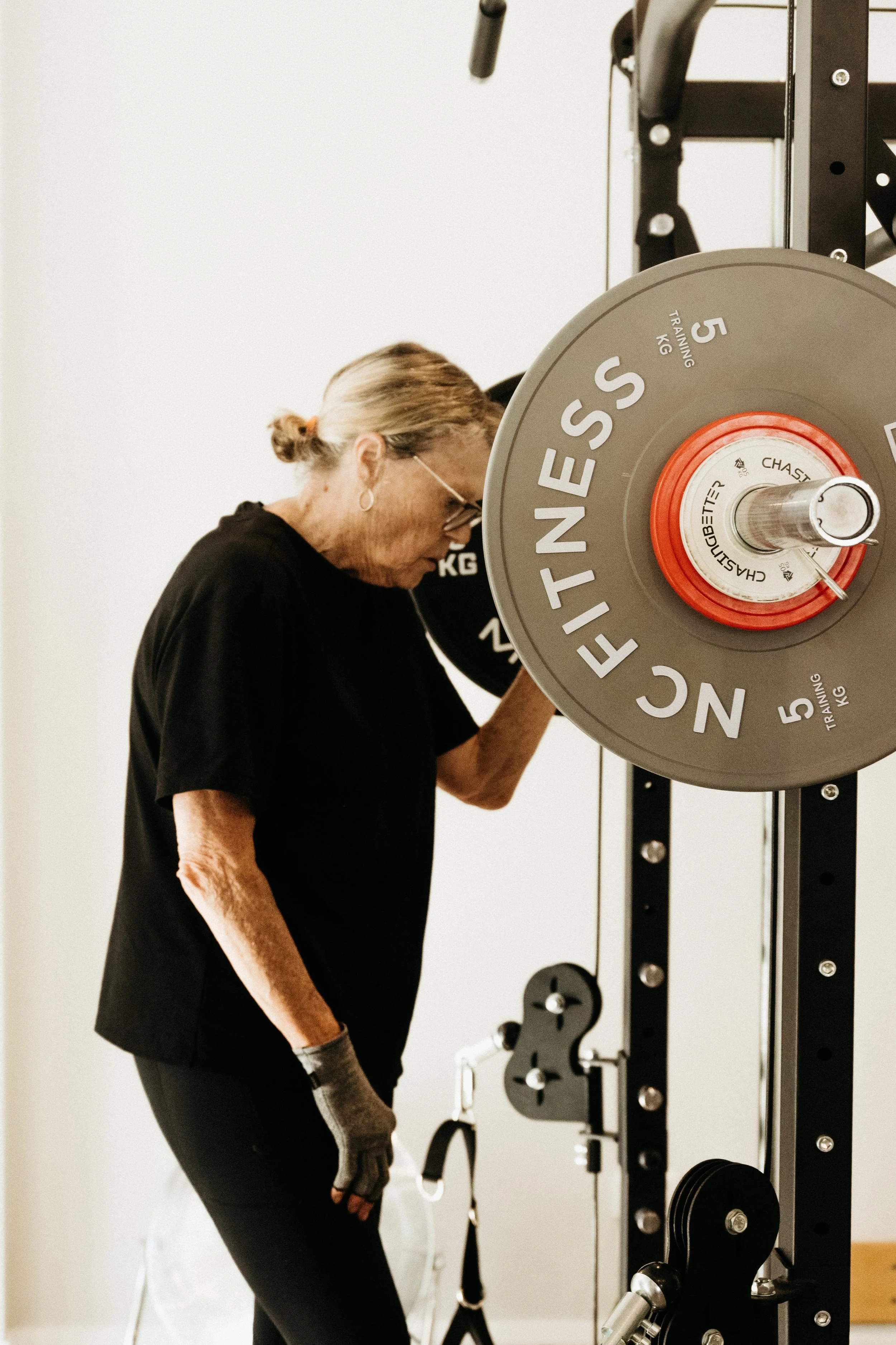 Onero Client with weight bar.jpeg