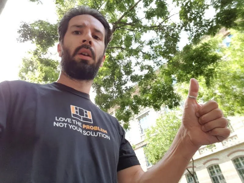 Nicolas a voulu revenir aux sources de son aventure entrepreneuriale avec la LVD family et pourquoi il a décidé de devenir entrepreneur
