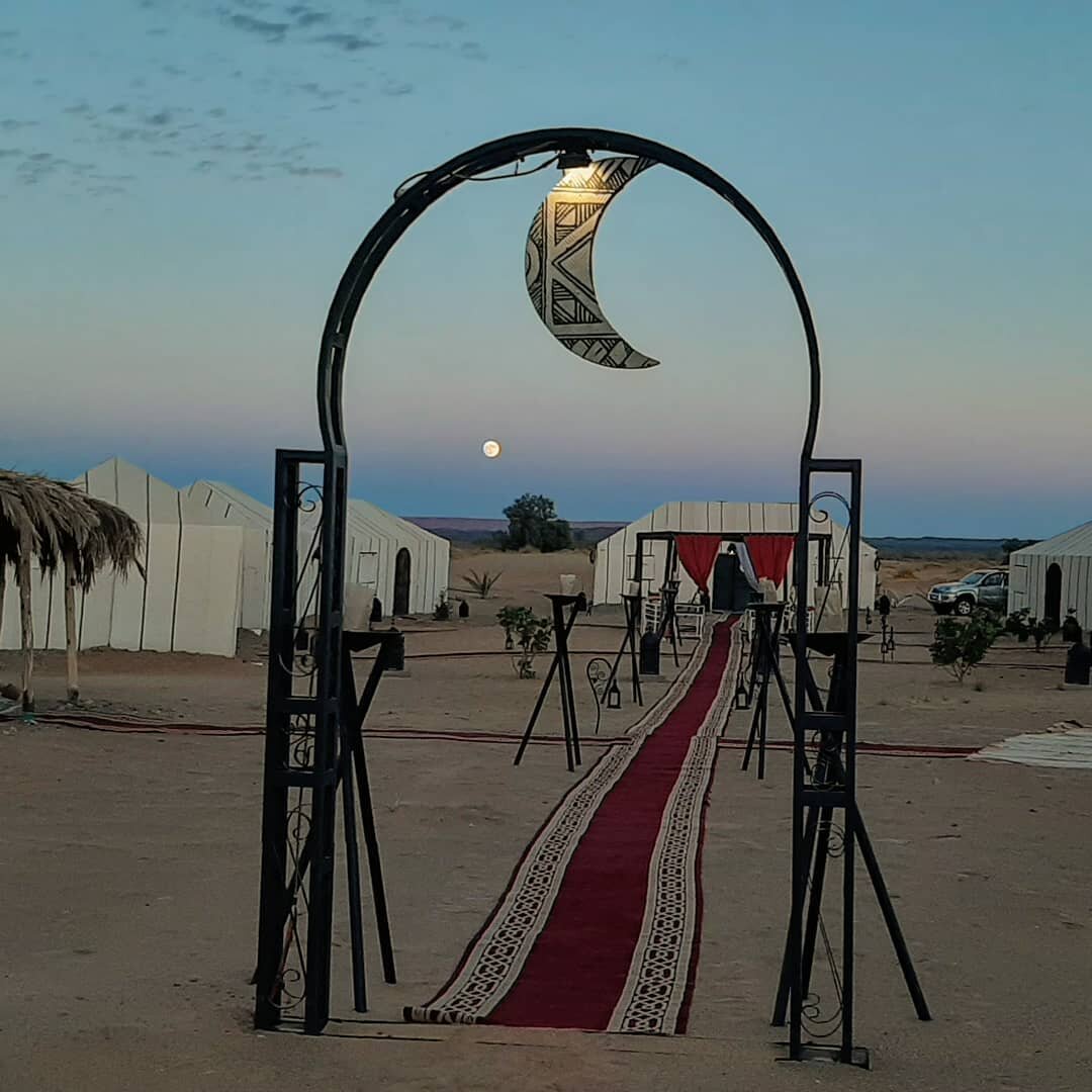 Best place to enjoy the Moon in Sahara desert luxury camp .
@tiziricamp .
.
.
.
Moonshine in Merzouga Sahara Desert Morocco, : 
📸@morocco_view_tours ⛺🐪
.
.
.
.
.
.
📧 Book your trip, night luxury camp, quads biking here: 🚩 www.moroccoview.com 
.
.