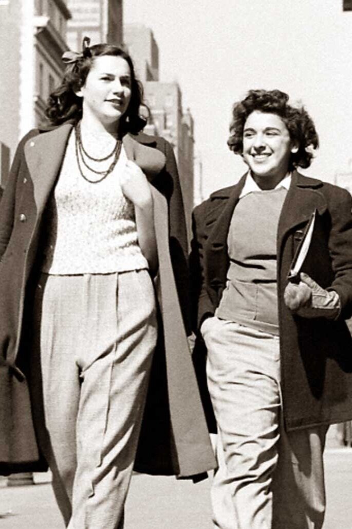 1940s-Fashion-Men-lose-their-Pants-to-the-Women5.jpg