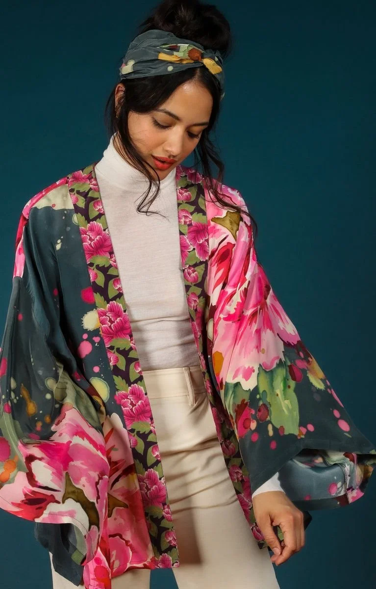Painted Peony Kimono Jacket - Charcoal 