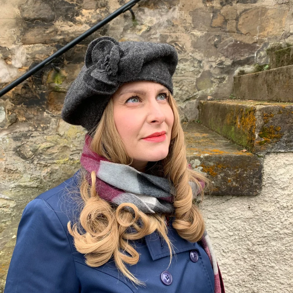 charcoal grey beret