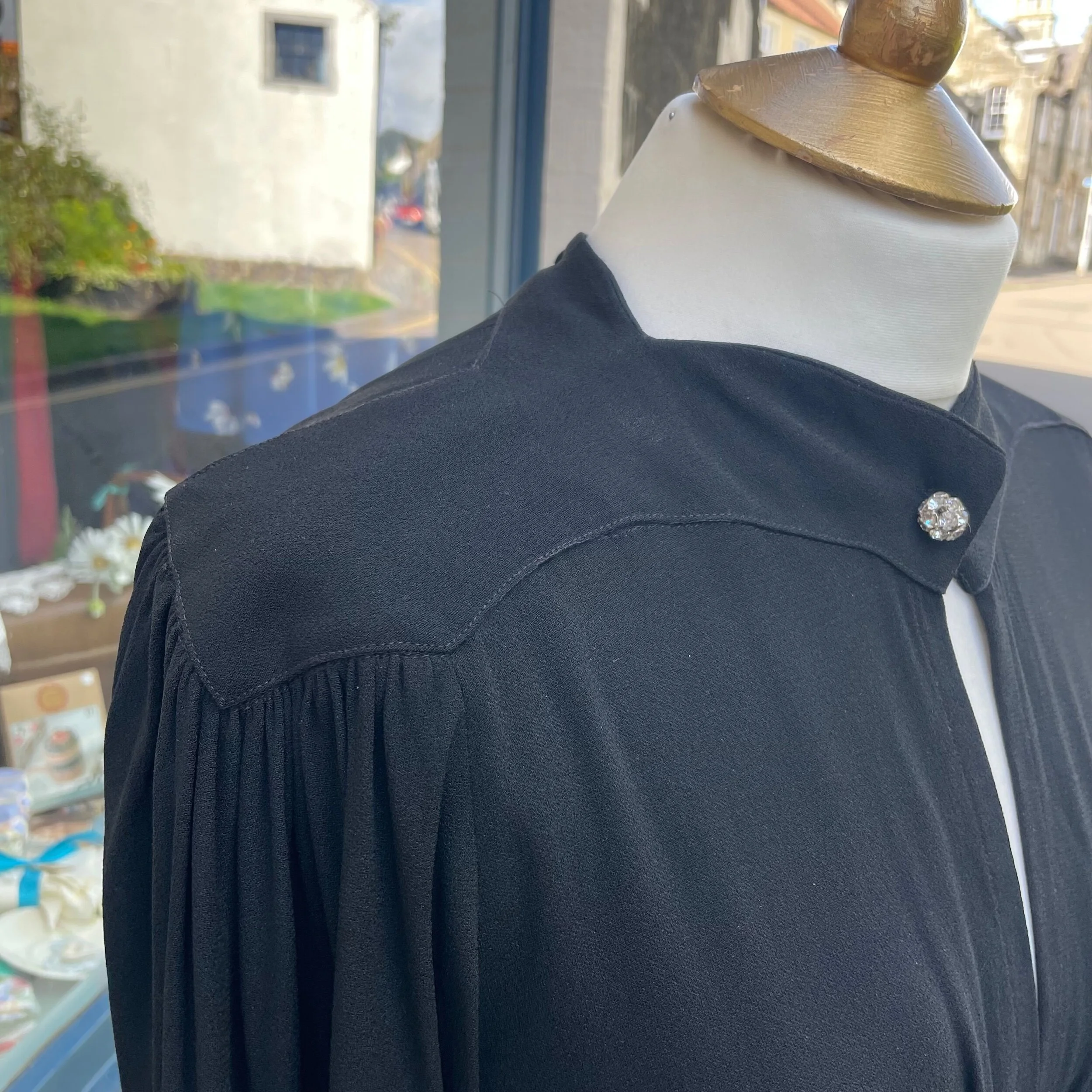 32F5FADB-8E49-4FEE-960D-0577A0ADFC67