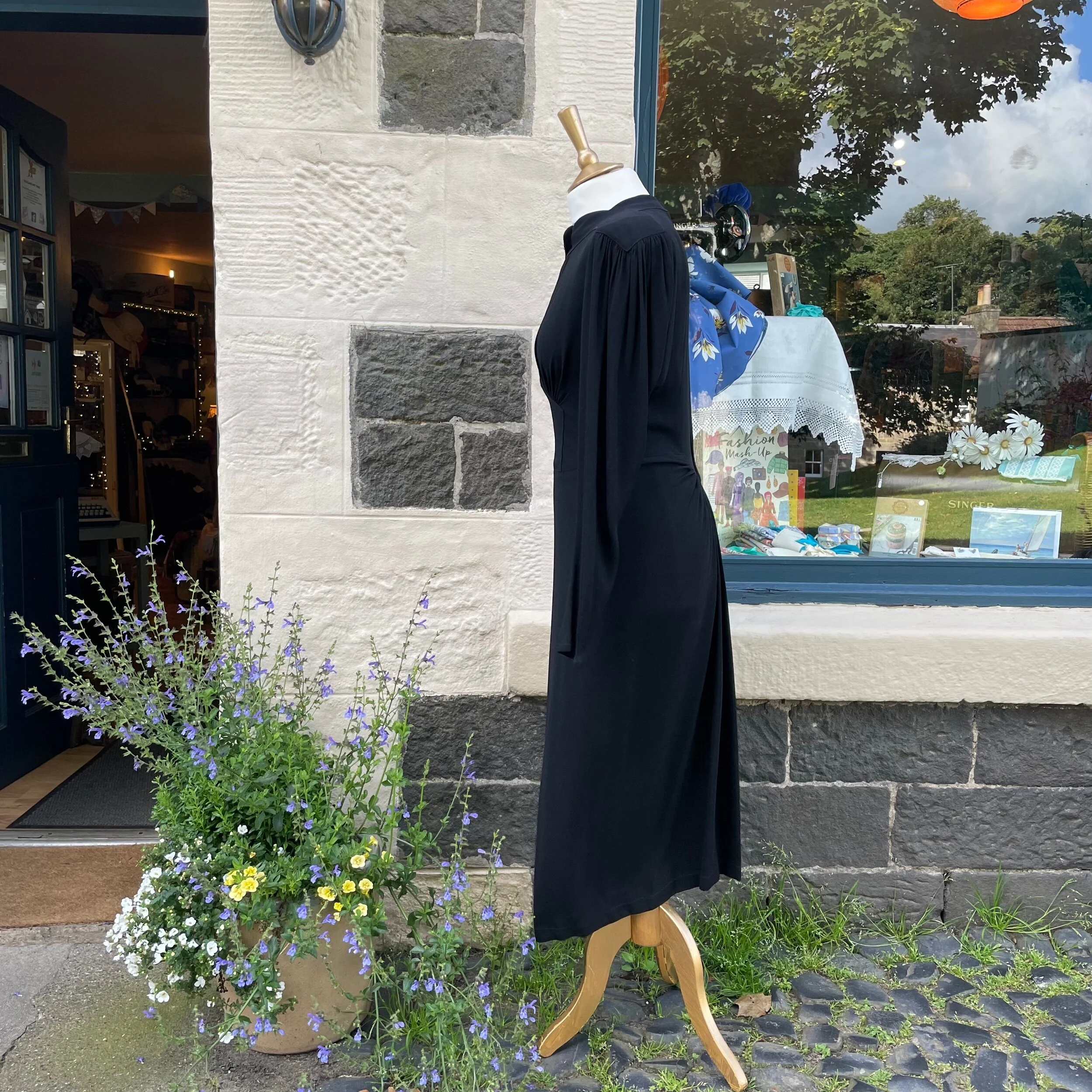 91234C19-4DEE-4800-A7E3-0998CFA0A8D5