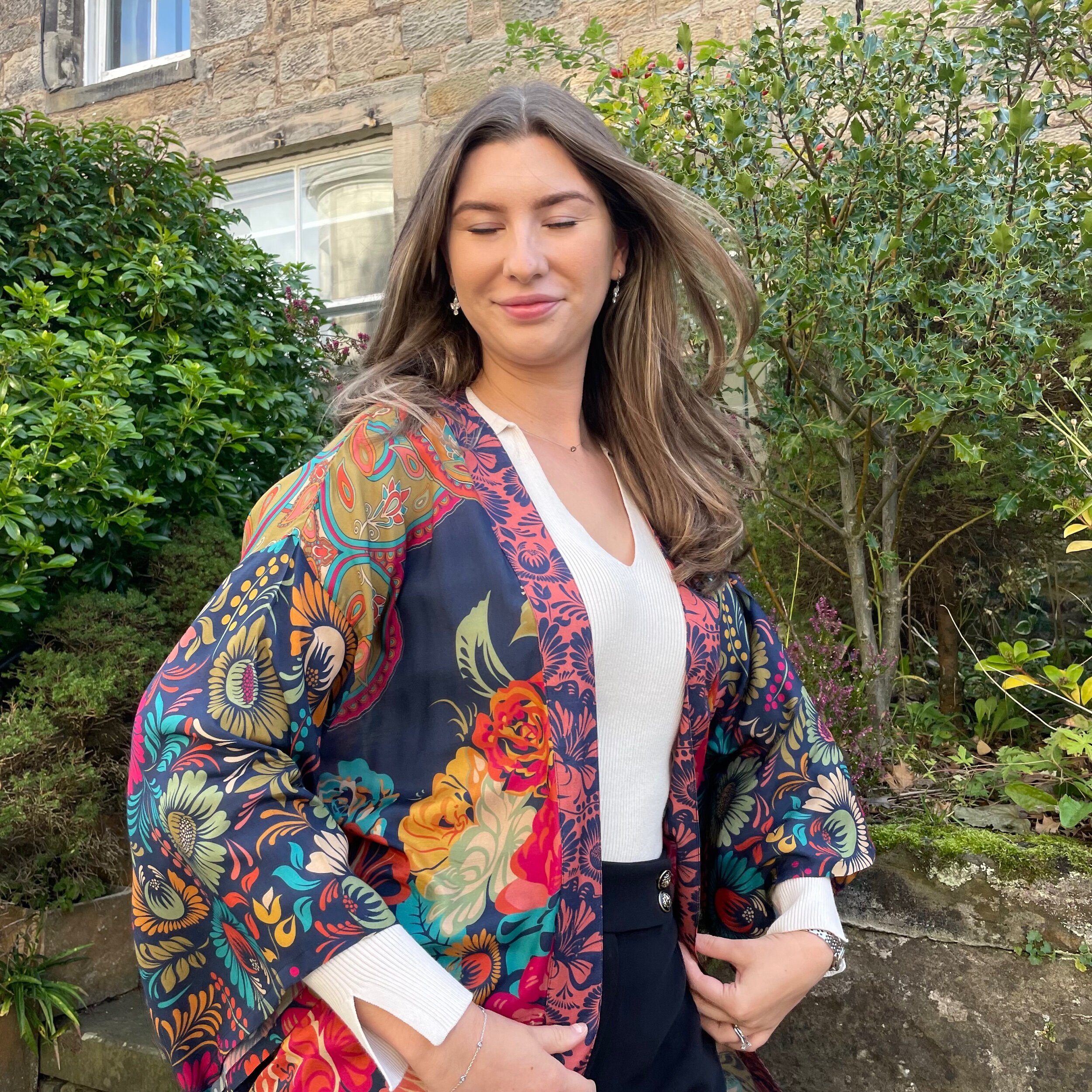 F745DAA8-11AE-480B-9A7C-1795D1B74701