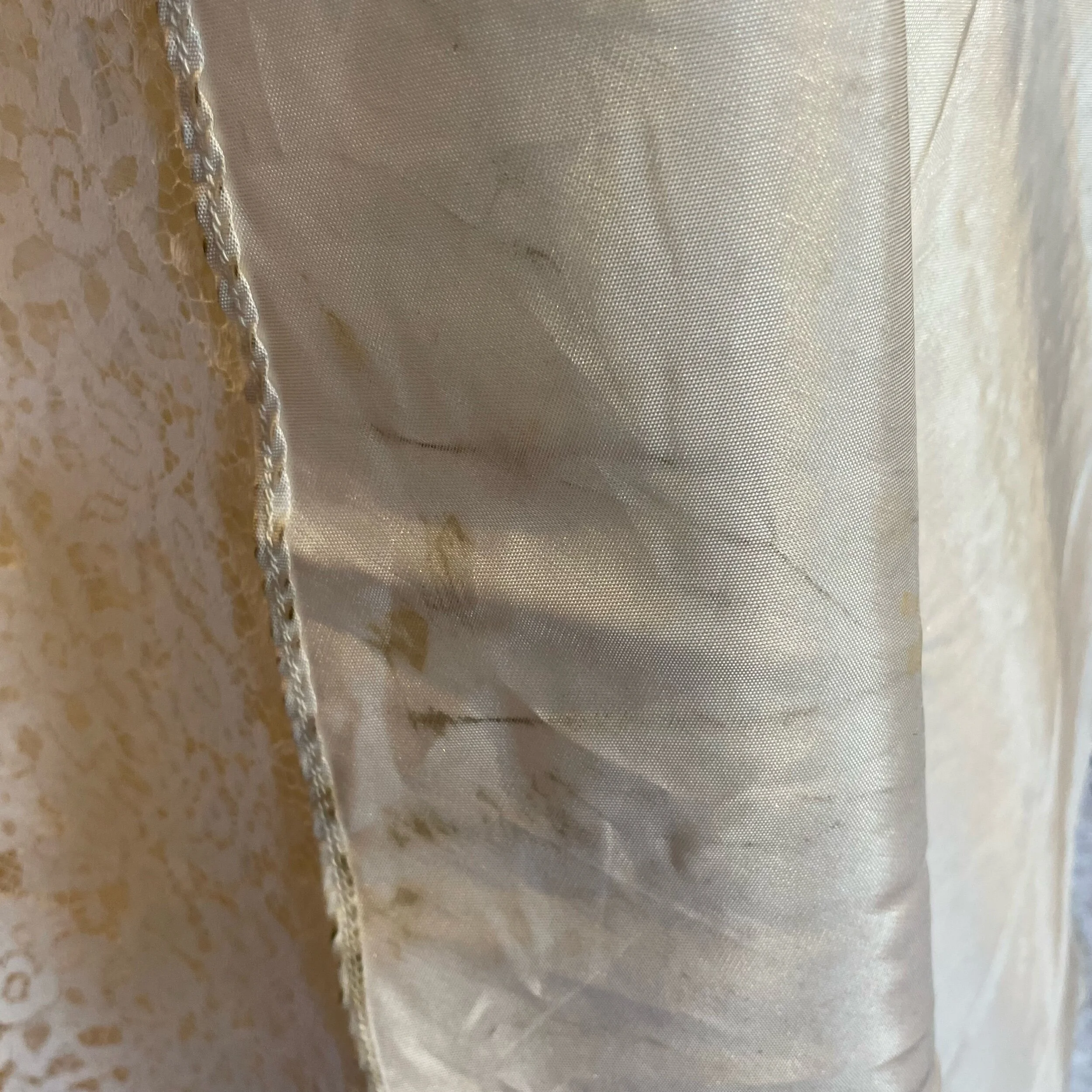 CAD9D009-3DCA-4723-8020-A78CE1919197