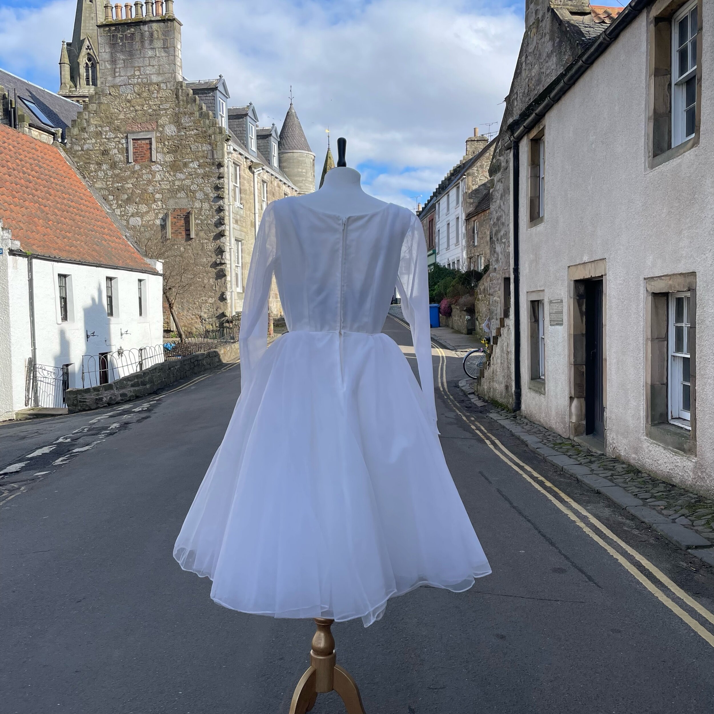 91393B7B-F95E-4985-B35F-52CB4BE236F5