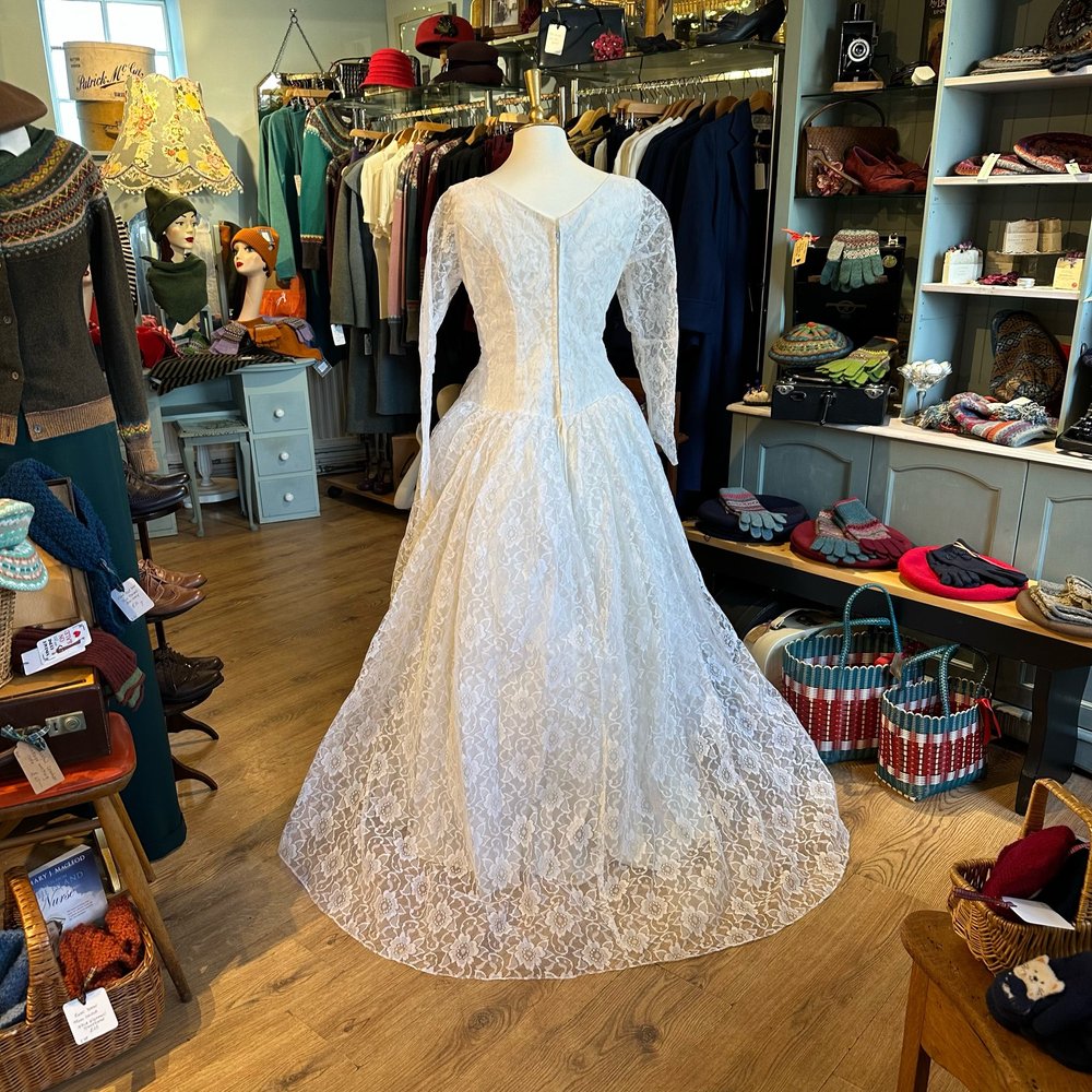 1960s lace dress 1960s Mexican pintucked and lace dress