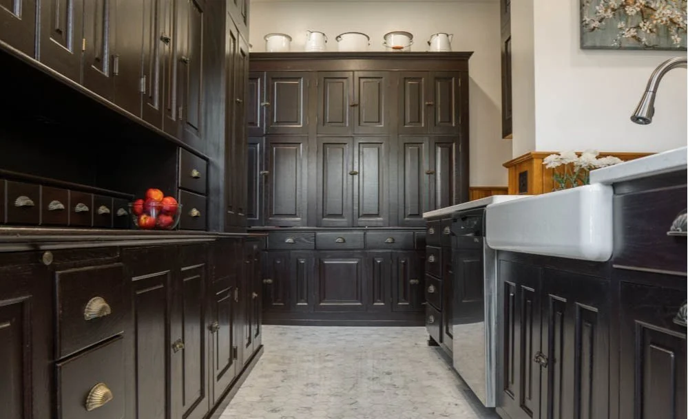  A Modern Meets Historic Refresh    September Design &amp; Living 2019  