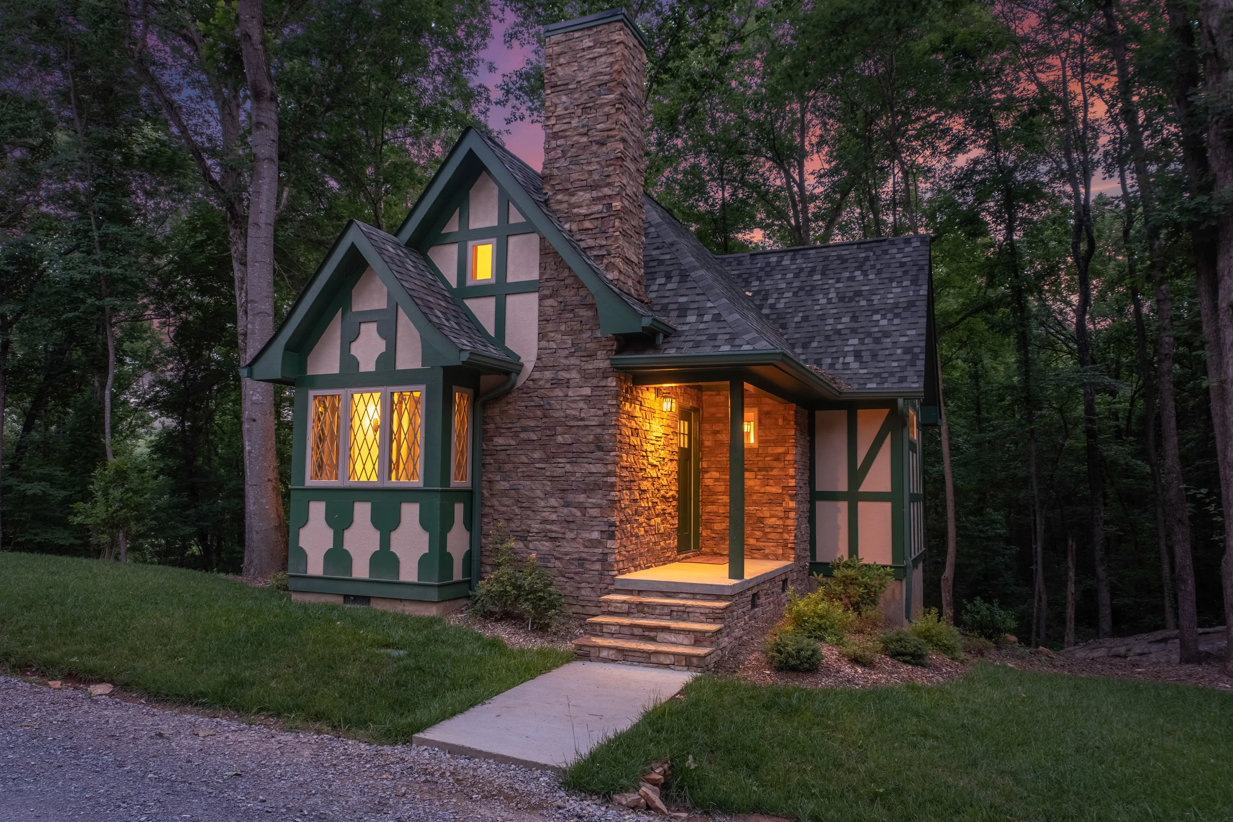 Gardens In The Gorge Storybook Cottages In Chattanooga Tn