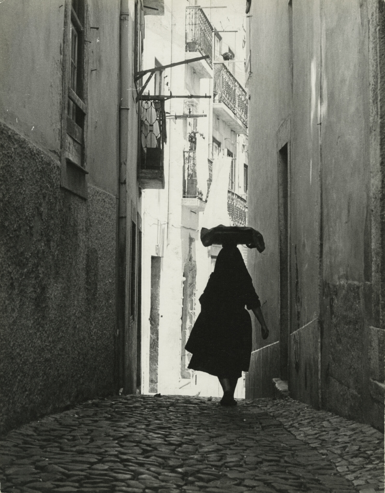 Woman in the Alley, Portugal 1952