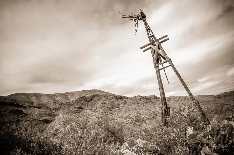 Pictorial Souvenirs from Texas Big Bend Area