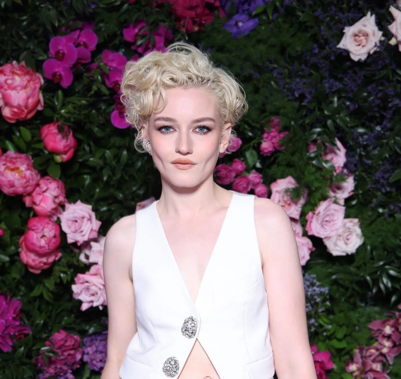 Julia Garner