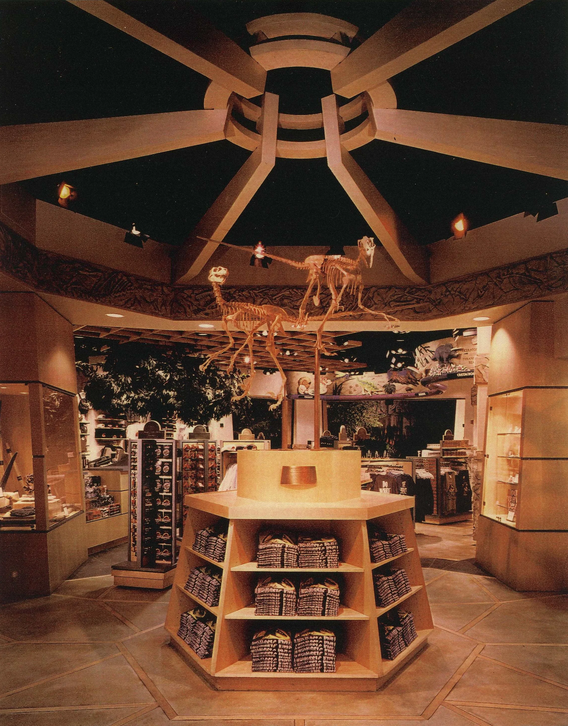 Jurassic int rotunda.JPG