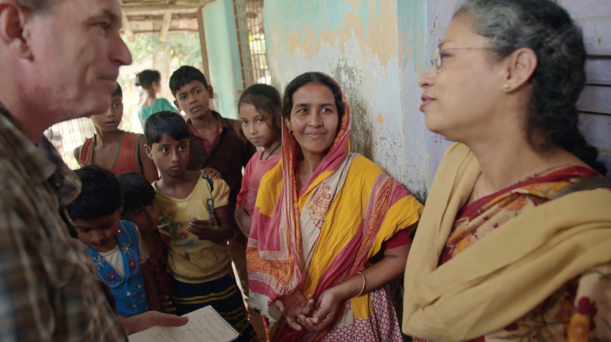 Robert Bryce with Rehena Jamadar and Joyashree Roy_1.jpg