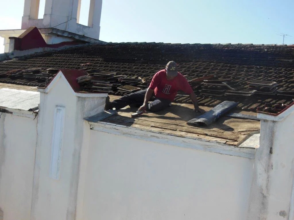 Roof 19.jpg