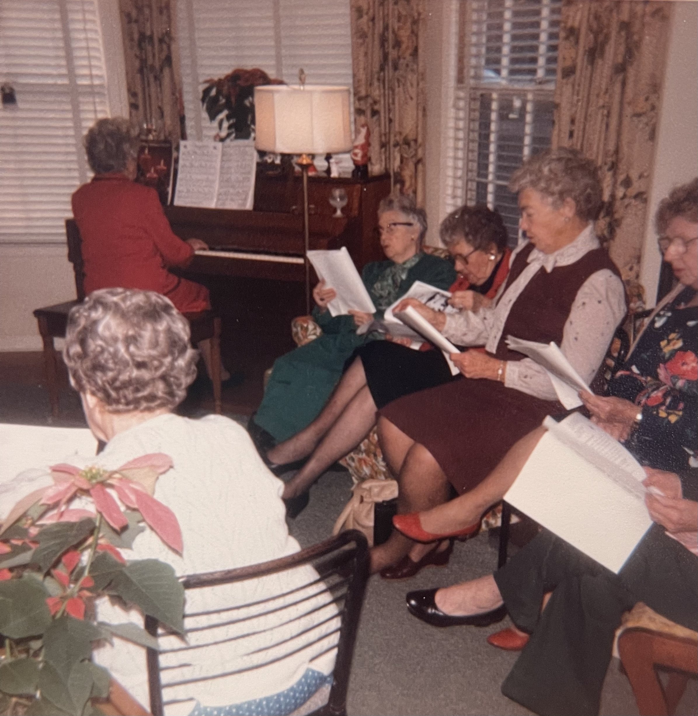 Mary Kennedy @ piano, Mina, Helen Rood, Lucy Otto, Belle 1984
