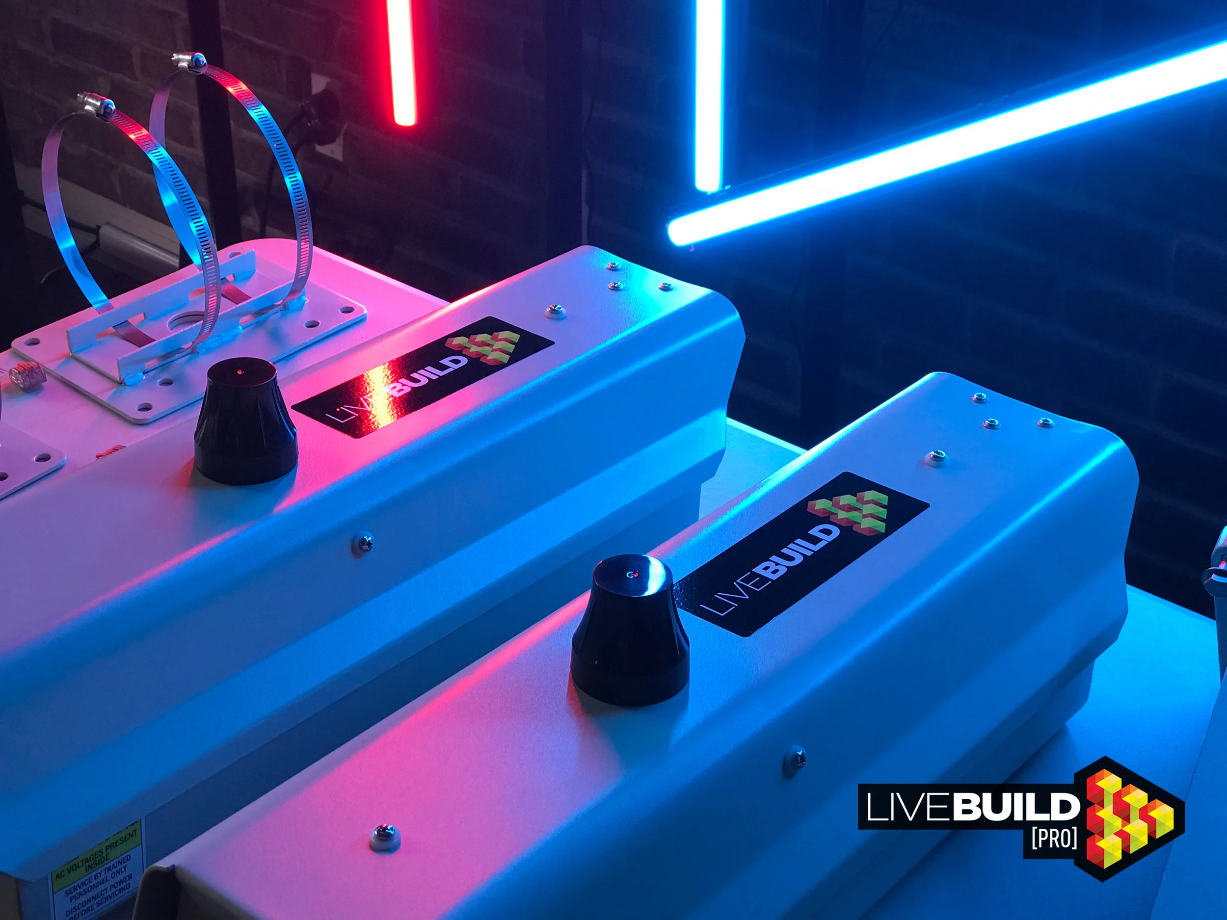 livebuildpro-dslrcams-side.jpg